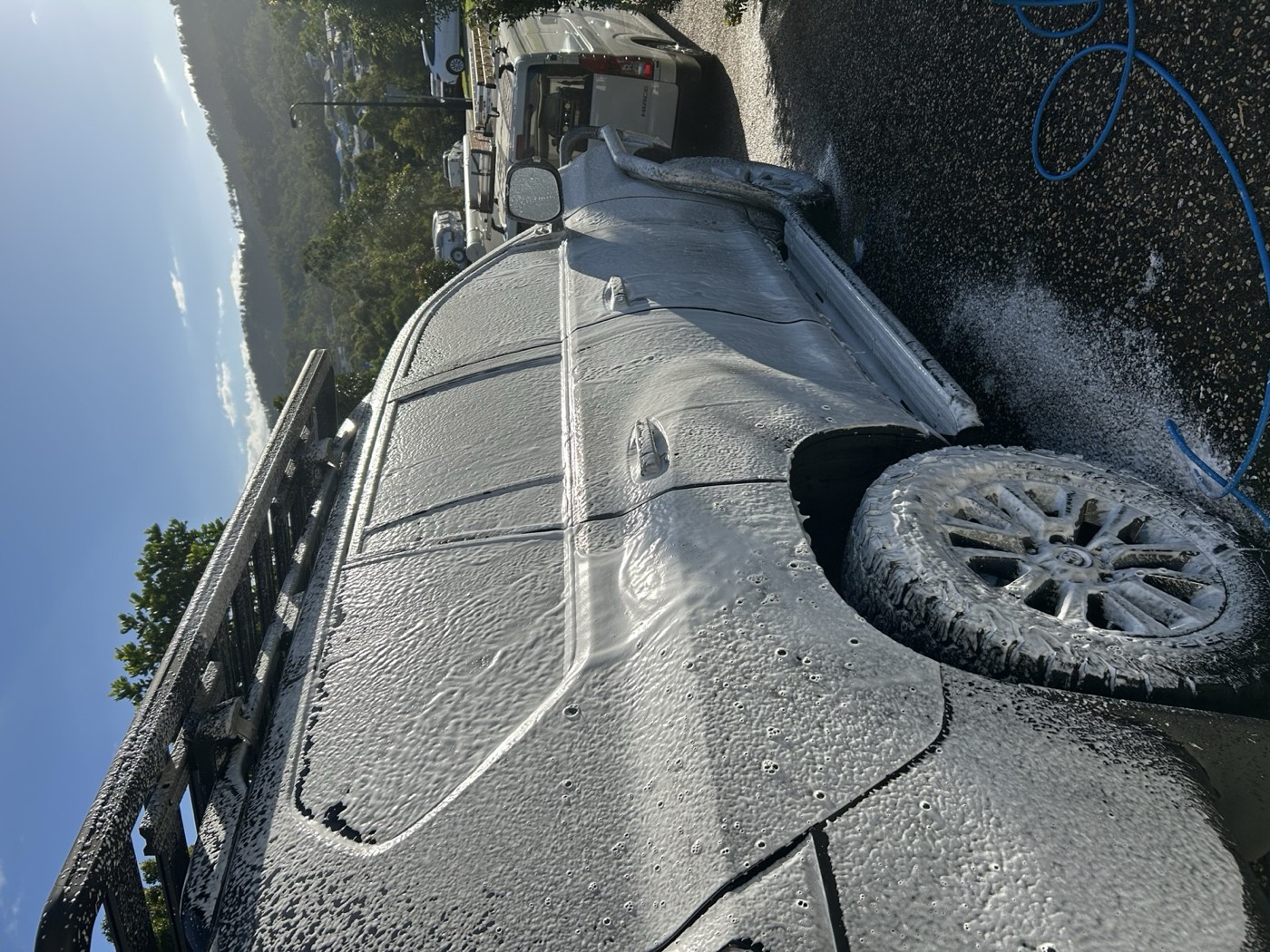 Snow foam wash on a 4WD by Define Detailing on the Gold Coast